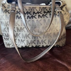 Michael Kors Shoulder Bag